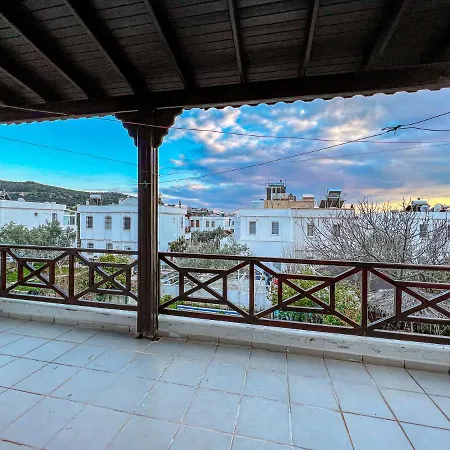 Huge 3Br Villa With A Beautiful Garden At Ortakent * Bodrum